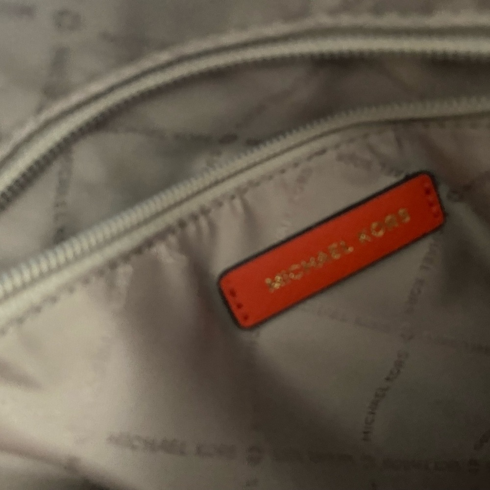 Michael Kors - Picture 4 of 5